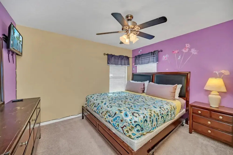 Solana Pool Home in Davenport FL