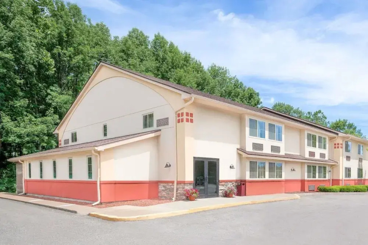 Super 8 Oneonta/cooperstown - Oneonta, NY