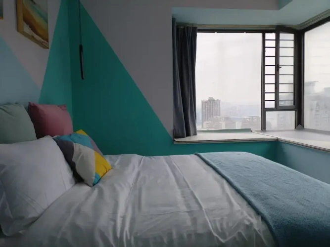 Standard room with city view