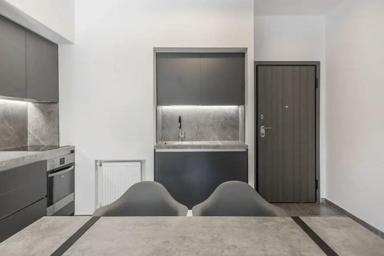 Winsome City Apartment