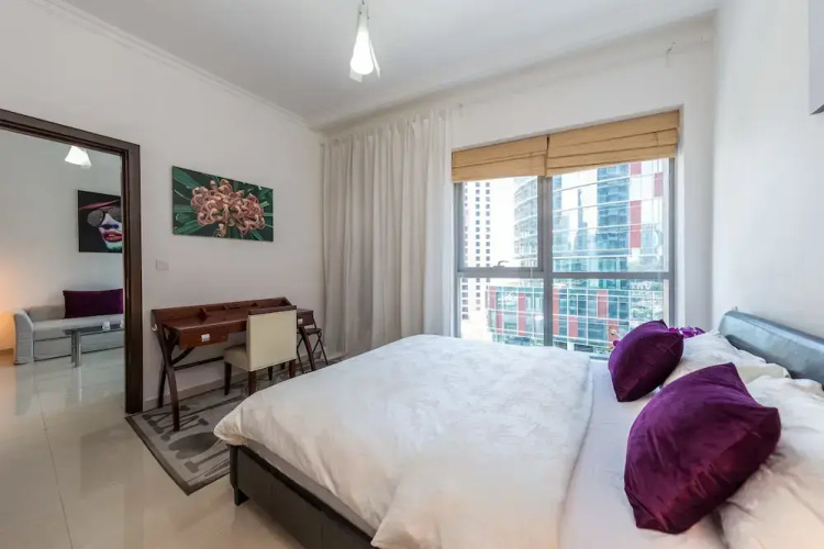 West Tower by Deluxe Holiday Homes