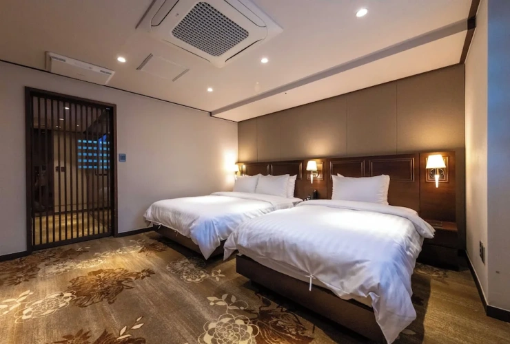 Twin Suite