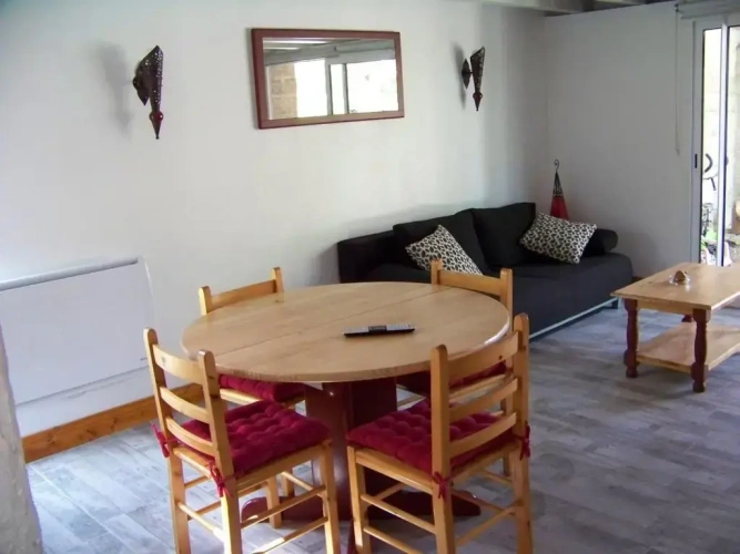 1 Bedroom Cottage