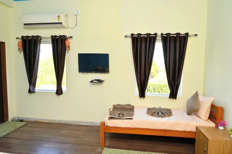 Guest rooms