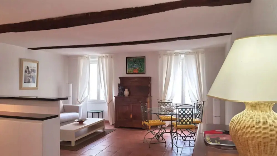 Welcome to Cannes - Duplex 15