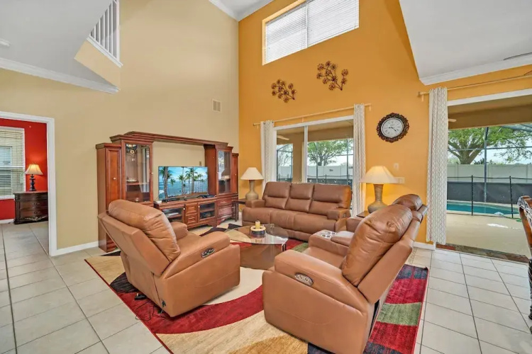 Solana Pool Home in Davenport FL