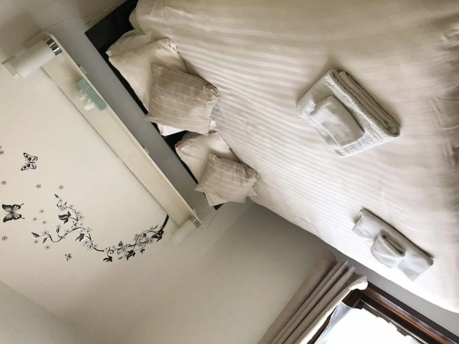 Breeze Guest House
