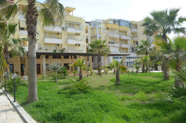 Royal Park Hotel