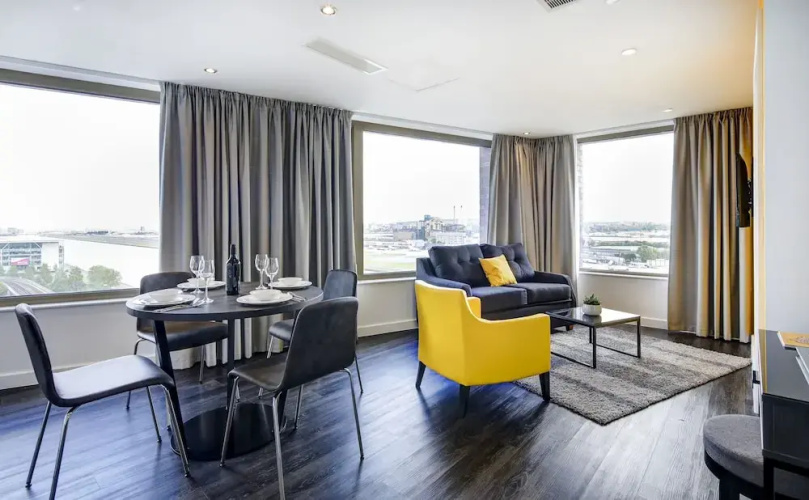 Dockside Apartments at Excel