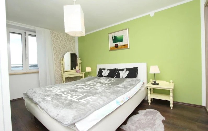 1 Bedroom Apartment with sea view