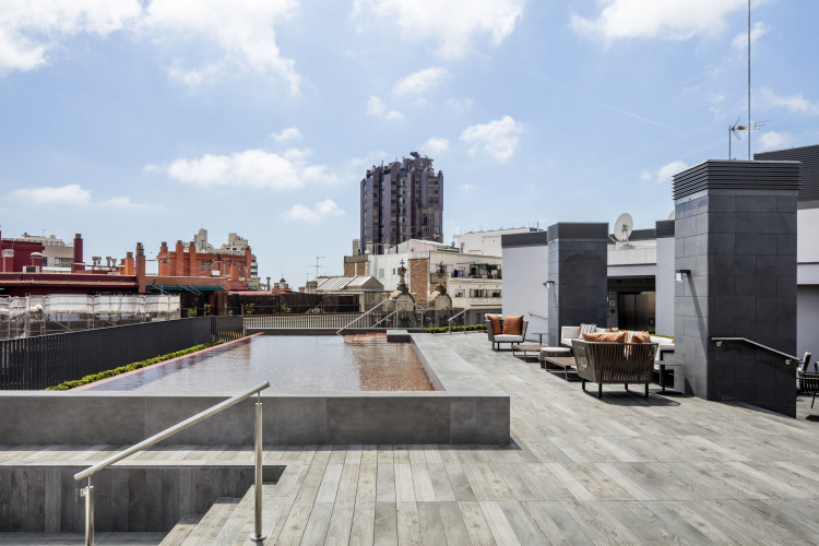 Midtown Apartments photo 21