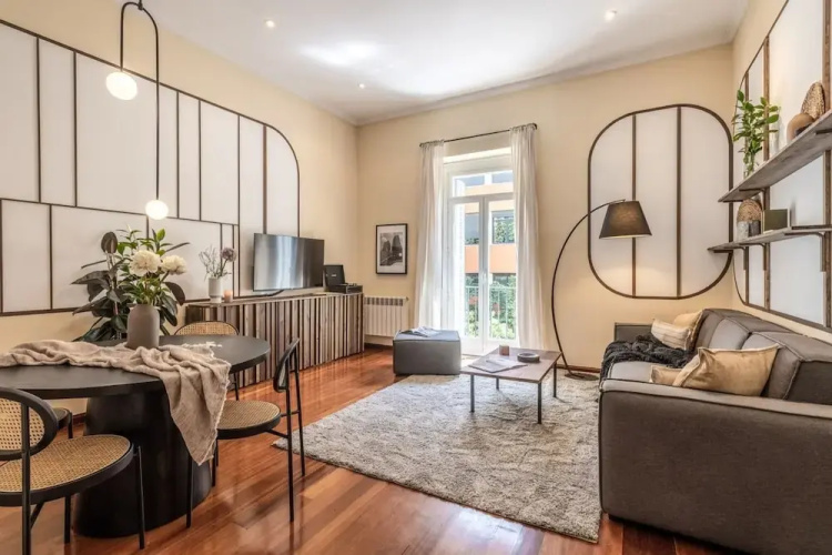 Uzer - 2 Bedrooms in Recoletos