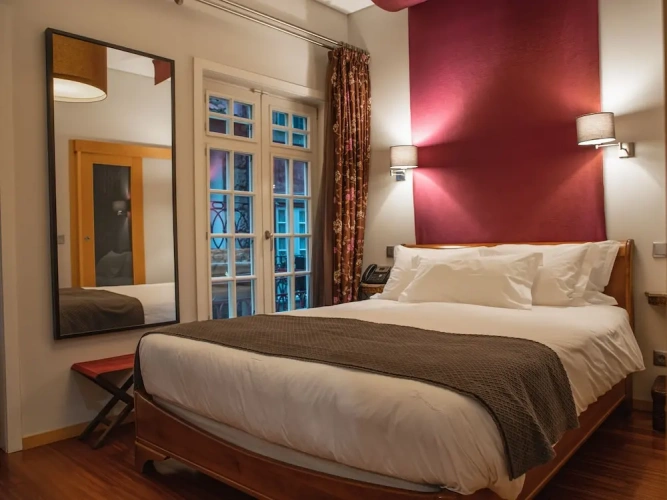 Standard Double room with balcony and with city view