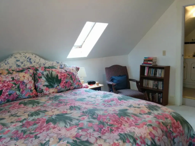 Fairmont House Bed & Breakfast