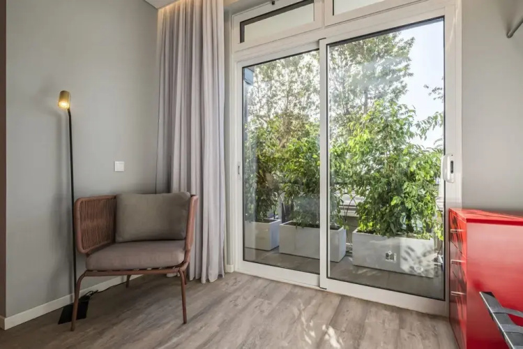 King David Suites 102 by Homie