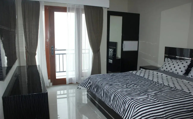 Crystal Vista Residence