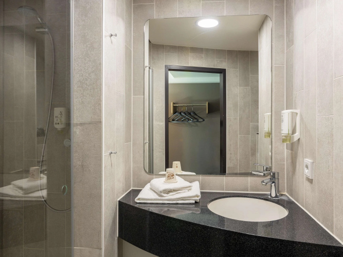 B&B Hotel Düsseldorf-Mitte photo 11