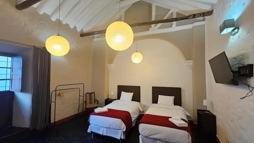 Andean Palace Boutique
