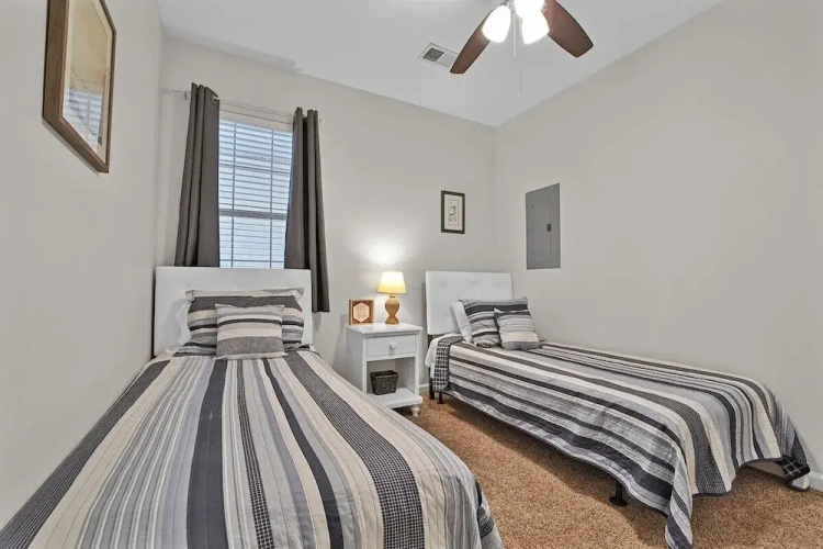River Oaks 57b 2 Bedroom Condo