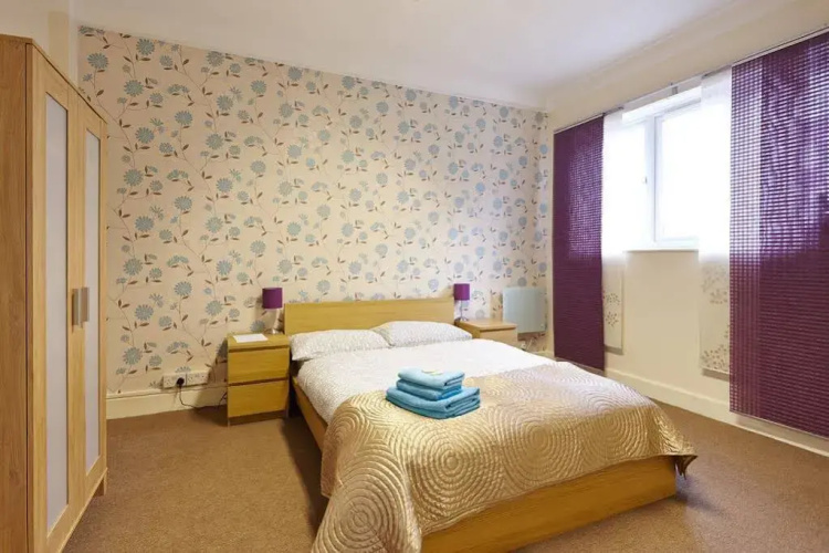 Easyroomlet