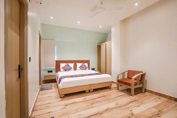 Premium room