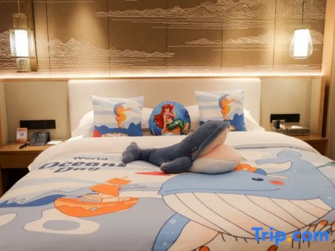 Deluxe Family Suite