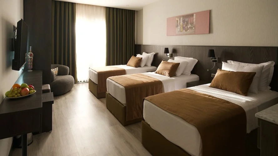 Superior Triple room