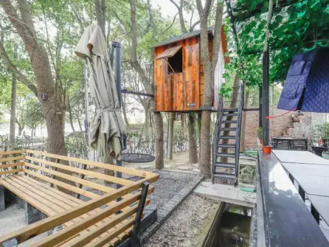 Zhoumo Homestay