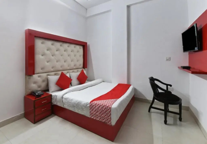 FabHotel RG Corporate Suites