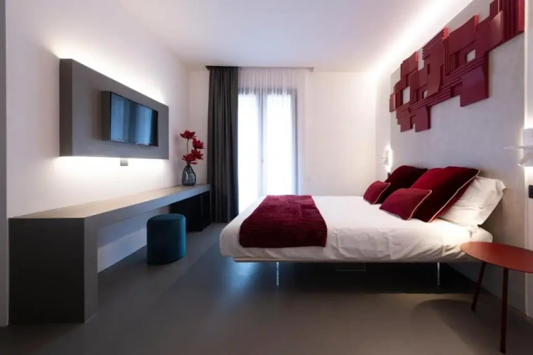 Deluxe Double room with balcony