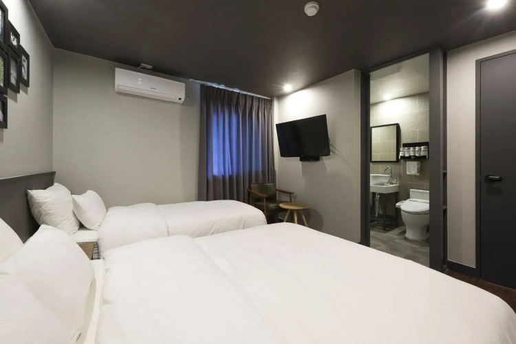 No.25 Hotel