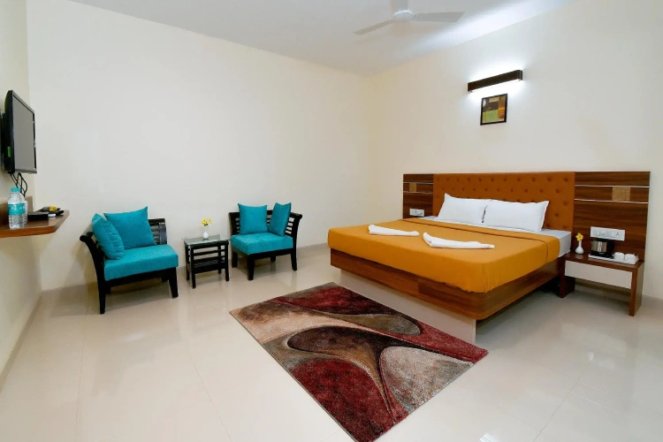 Royal room