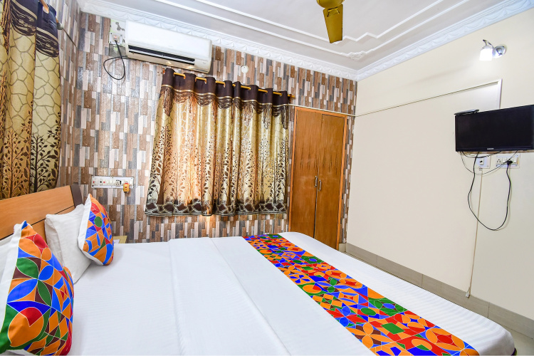 FabHotel Heritage Inn