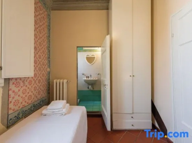 Classic Apartment