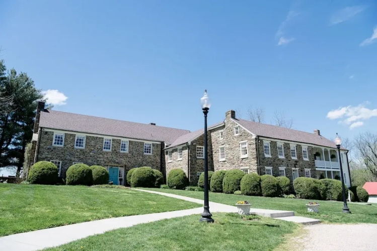 Inn at Stone Manor