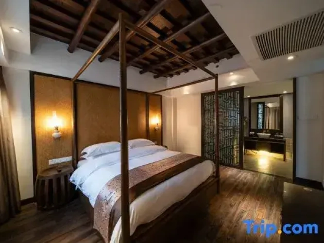 2 Bedrooms Duplex Suite