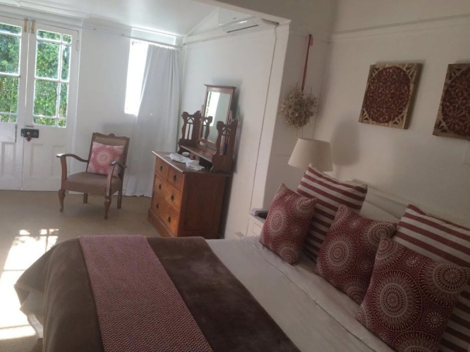 Breeze Inn Bed and Breakfast