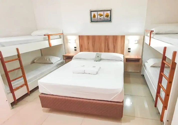 Economy room