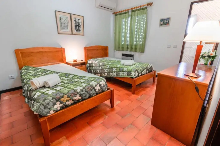 Villa 300m from Beach