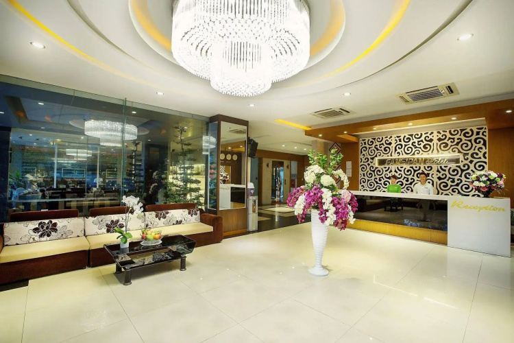 Fansipan Danang Hotel