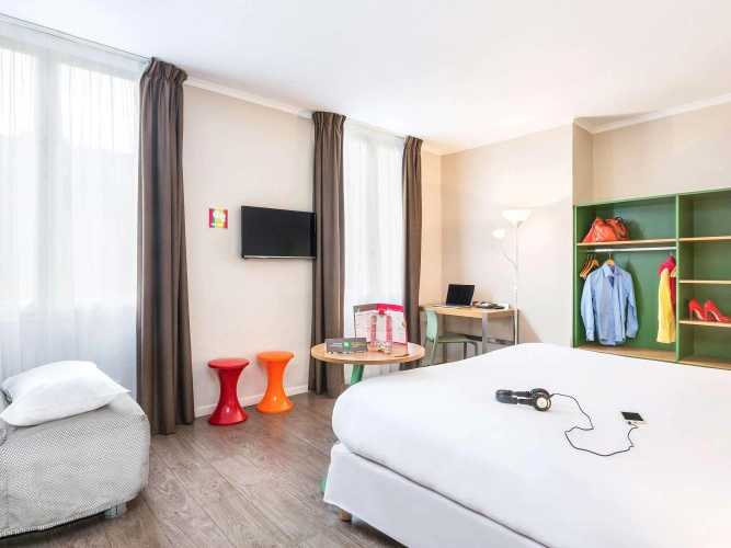 Guest rooms