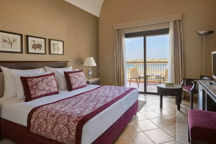 Double Family room with balcony and with sea view