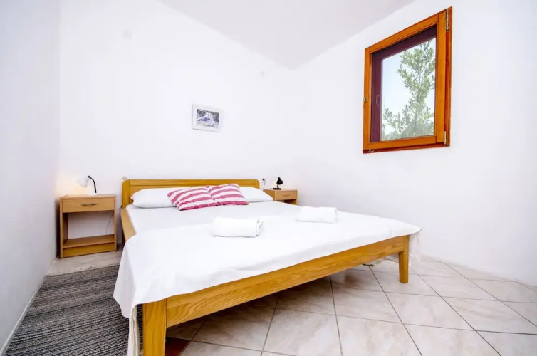 Apartment Ljilja