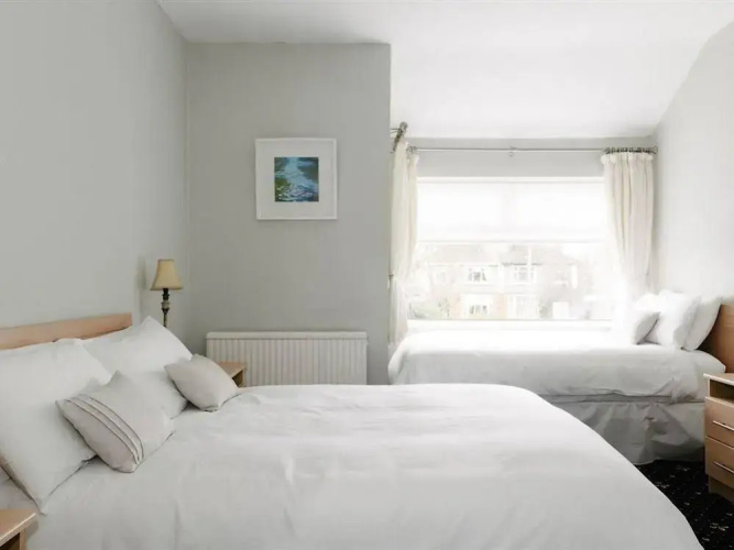 Almara Bed  Breakfast