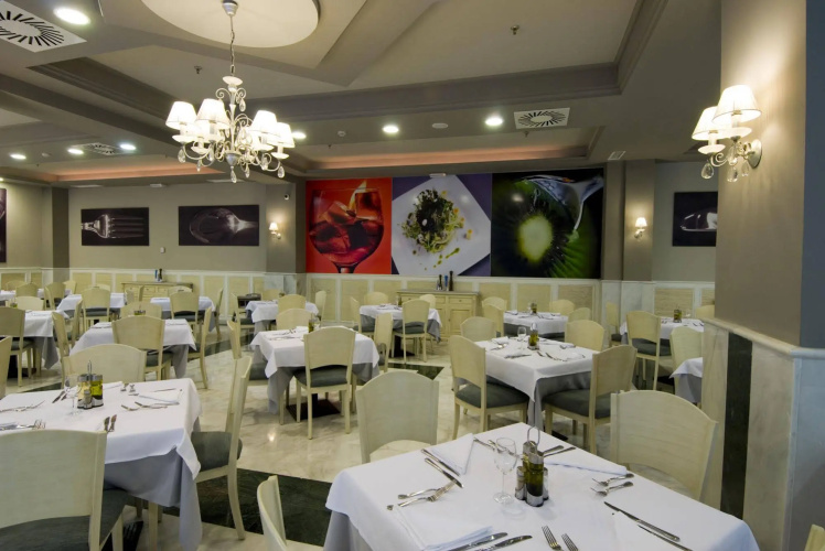 Holiday World RIWO Hotel photo 33