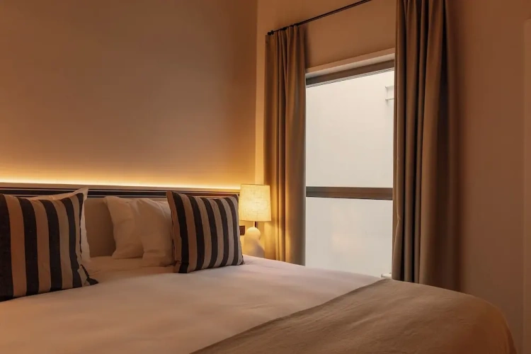 2 Bedrooms Deluxe Duplex Apartment