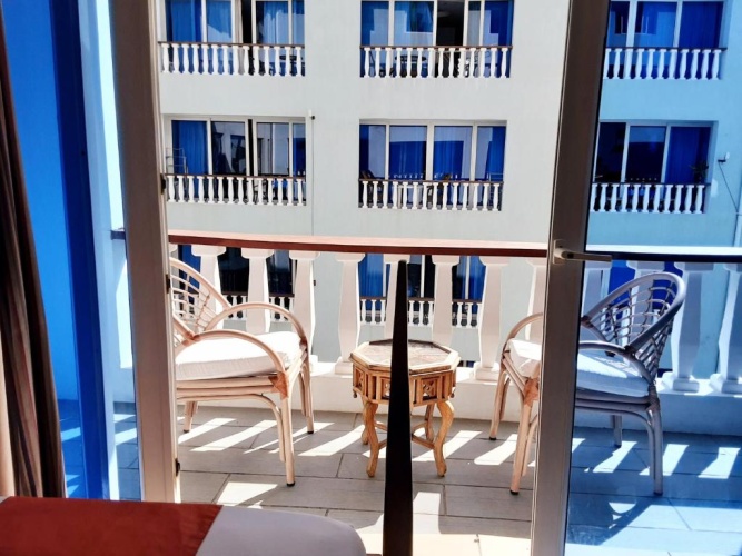 Studio with balcony and with view