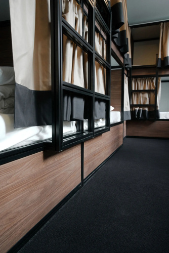Beau M Paris Hostel