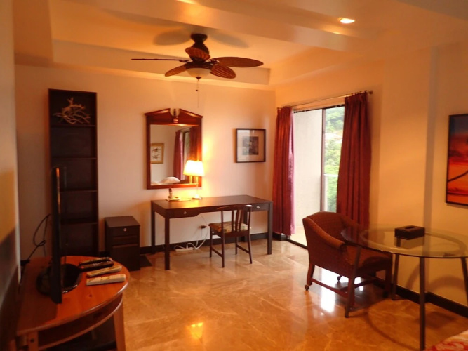 Cliffside Hotel Palau