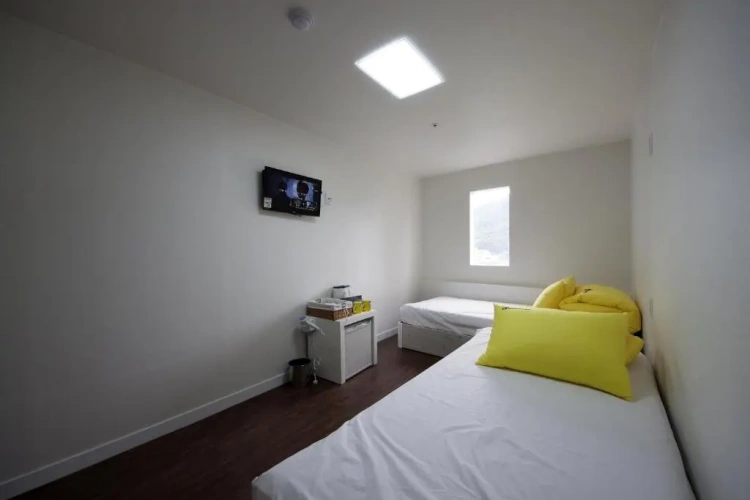 Triple room